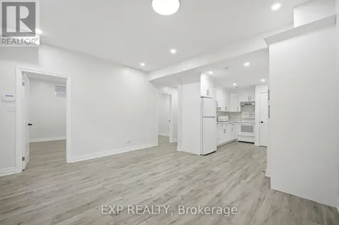 13 Arksey Street Whitby ON L1P 0G5