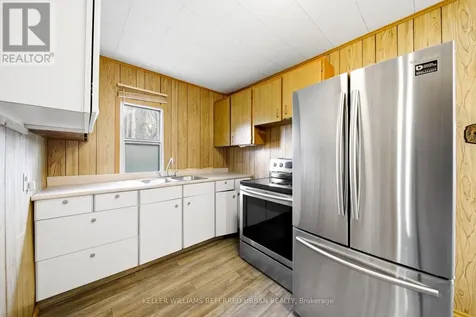 706 Chestnut Street Innisfil ON L9S 2H8
