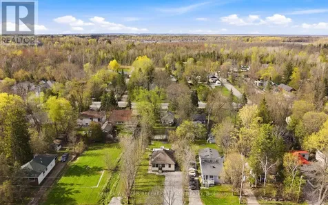 706 Chestnut Street Innisfil ON L9S 2H8