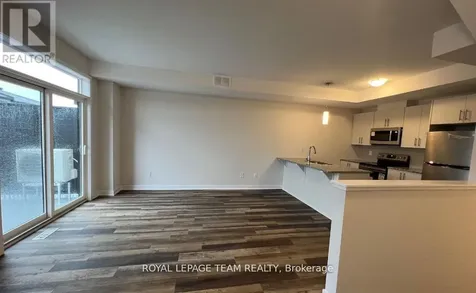 204 Tussock Private Ottawa ON K1X 0M8