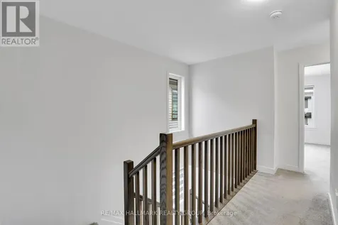 441 Turmeric Court Ottawa ON K2S 2X8