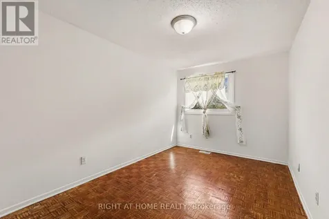 980 Gulf Place Ottawa ON K1K 3Y1