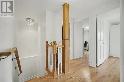 1 Elderwood Trail Ottawa ON K2S 1C9
