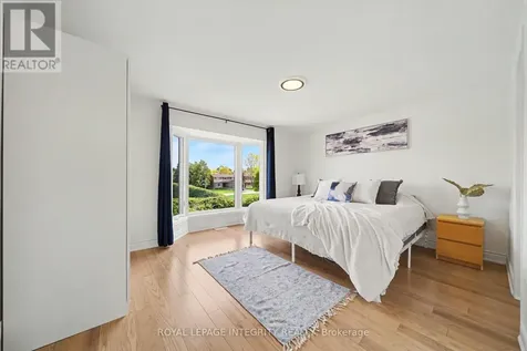 1 Elderwood Trail Ottawa ON K2S 1C9