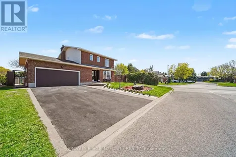 1 Elderwood Trail Ottawa ON K2S 1C9