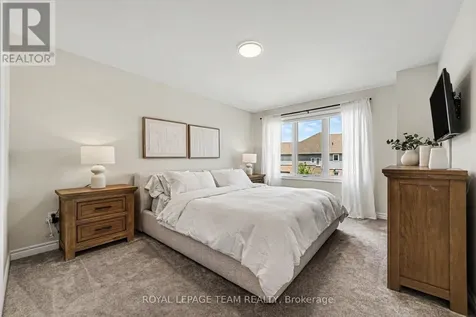 108 Jardiniere Street Ottawa ON K2S 2K2