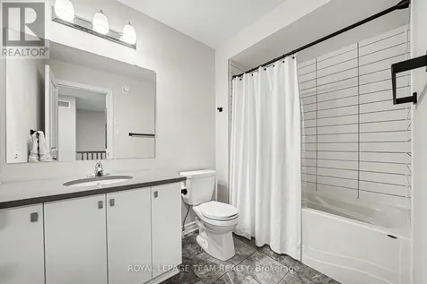 108 Jardiniere Street Ottawa ON K2S 2K2