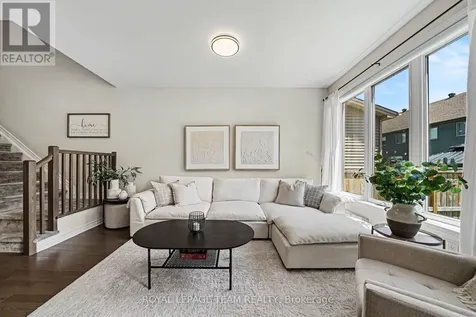 108 Jardiniere Street Ottawa ON K2S 2K2