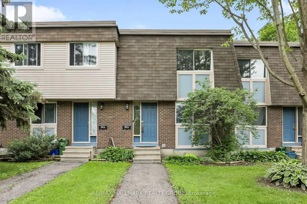 2912 Fairlea Crescent Ottawa ON K1V 8T7