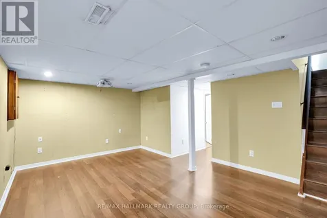 2912 Fairlea Crescent Ottawa ON K1V 8T7