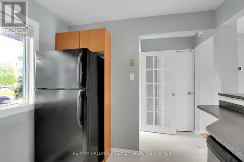 2912 Fairlea Crescent Ottawa ON K1V 8T7