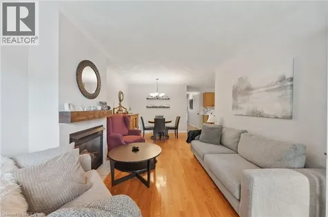 21 Court Drive Paris ON N3L 4B8