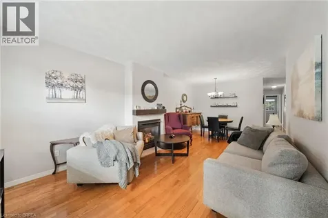 21 Court Drive Paris ON N3L 4B8