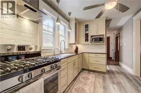 90 Brock Street Kitchener ON N2M 1X3