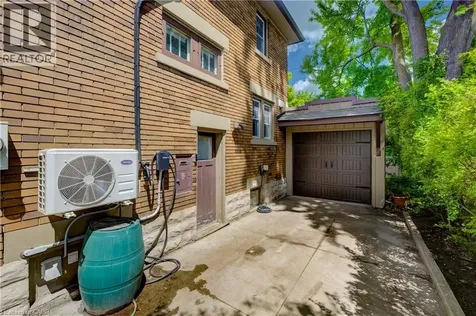 90 Brock Street Kitchener ON N2M 1X3