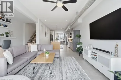 414 John Street Hamilton ON L8L 4R3