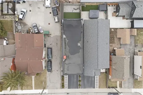 414 John Street Hamilton ON L8L 4R3