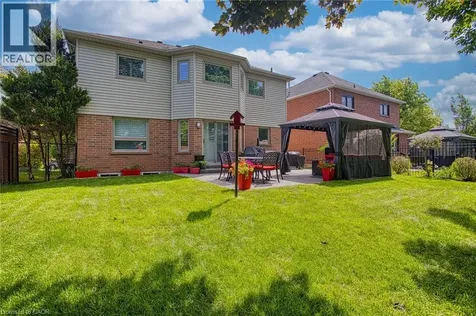 5 Shetland Drive Waterdown ON L8B 0N9