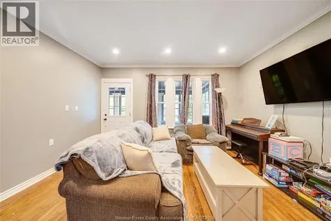 170 Inshes Avenue Chatham ON N7M 2Z2