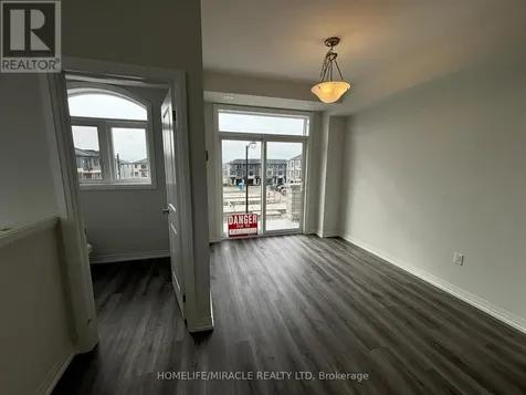 155 Equestrian Way Cambridge ON N3E 0E8