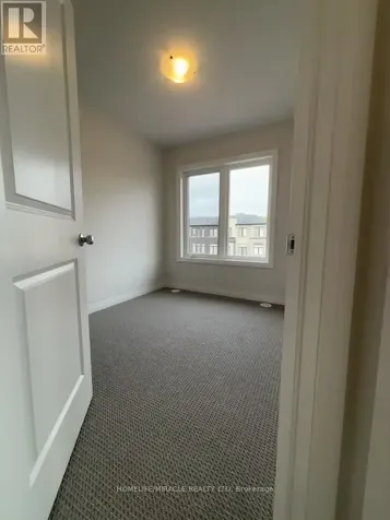 155 Equestrian Way Cambridge ON N3E 0E8