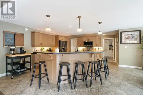 141 Shanagarry Drive Selwyn ON K0L 1T0