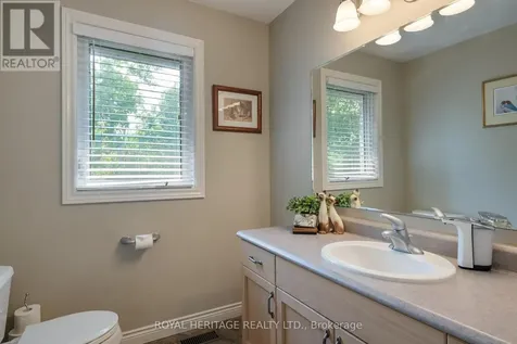 141 Shanagarry Drive Selwyn ON K0L 1T0