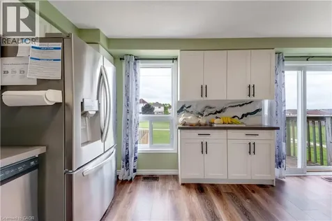 235 Red Clover Court Kitchener ON N2E 4J5