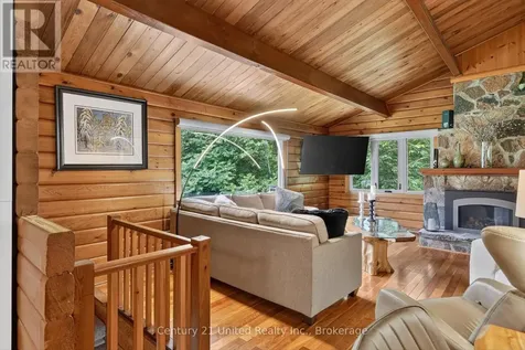 3400 Juniper Point Road Selwyn ON K0L 2H0