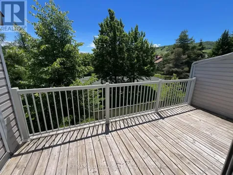 162 Settlers Way Blue Mountains ON L9Y 0M4