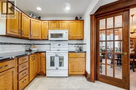 1570 Road 3 East Kingsville ON N9Y 2E5