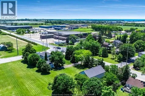 1570 Road 3 East Kingsville ON N9Y 2E5