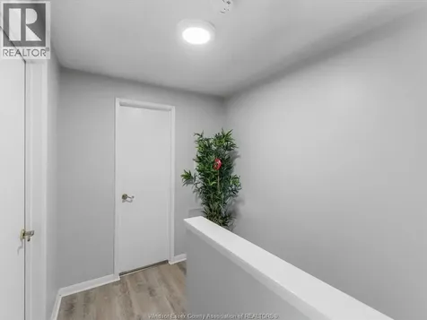 256 Victoria Street South Amherstburg ON N9V 2K5