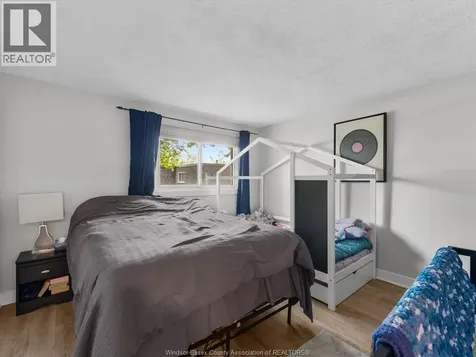 256 Victoria Street South Amherstburg ON N9V 2K5