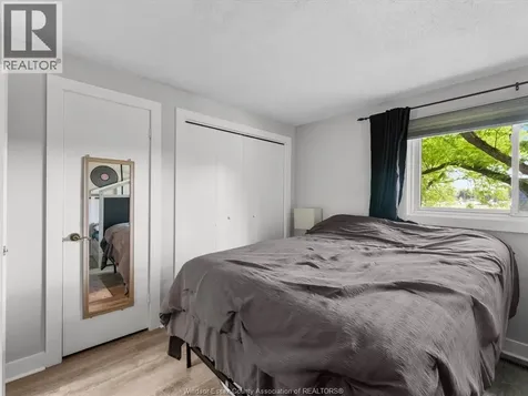 256 Victoria Street South Amherstburg ON N9V 2K5