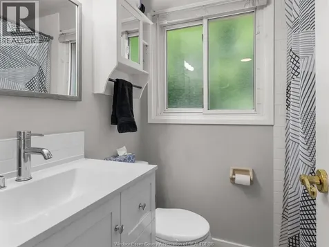 256 Victoria Street South Amherstburg ON N9V 2K5