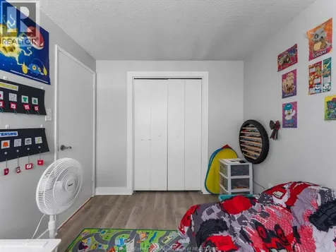 256 Victoria Street South Amherstburg ON N9V 2K5