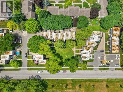 256 Victoria Street South Amherstburg ON N9V 2K5