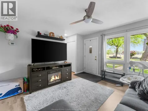 256 Victoria Street South Amherstburg ON N9V 2K5