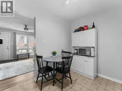 256 Victoria Street South Amherstburg ON N9V 2K5