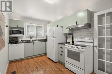 898 Charleswood Avenue Ottawa ON K1K 0W3