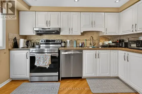 2086 Carling Avenue Ottawa ON K2A 1G8