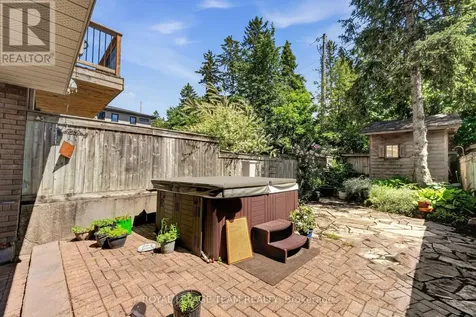 2086 Carling Avenue Ottawa ON K2A 1G8