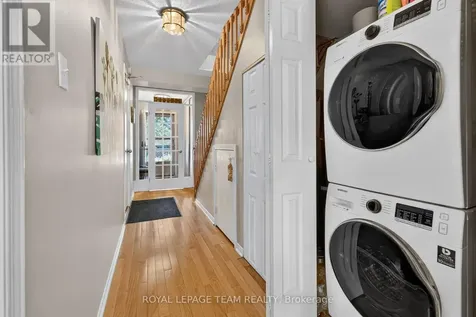 2086 Carling Avenue Ottawa ON K2A 1G8