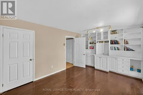 2086 Carling Avenue Ottawa ON K2A 1G8