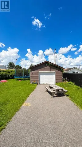 458 Catherine Street Hawkesbury ON K6A 1Z9