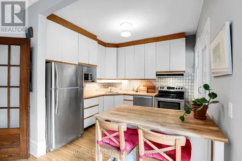 40 Grosvenor Avenue Ottawa ON K1S 4S2