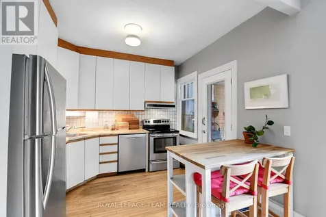 40 Grosvenor Avenue Ottawa ON K1S 4S2