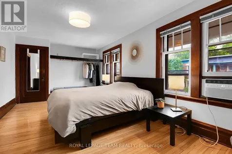 40 Grosvenor Avenue Ottawa ON K1S 4S2