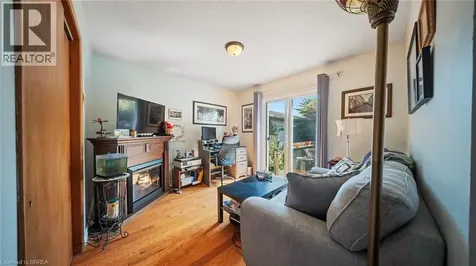 6442 Taylor Street Niagara Falls ON L2G 2G1